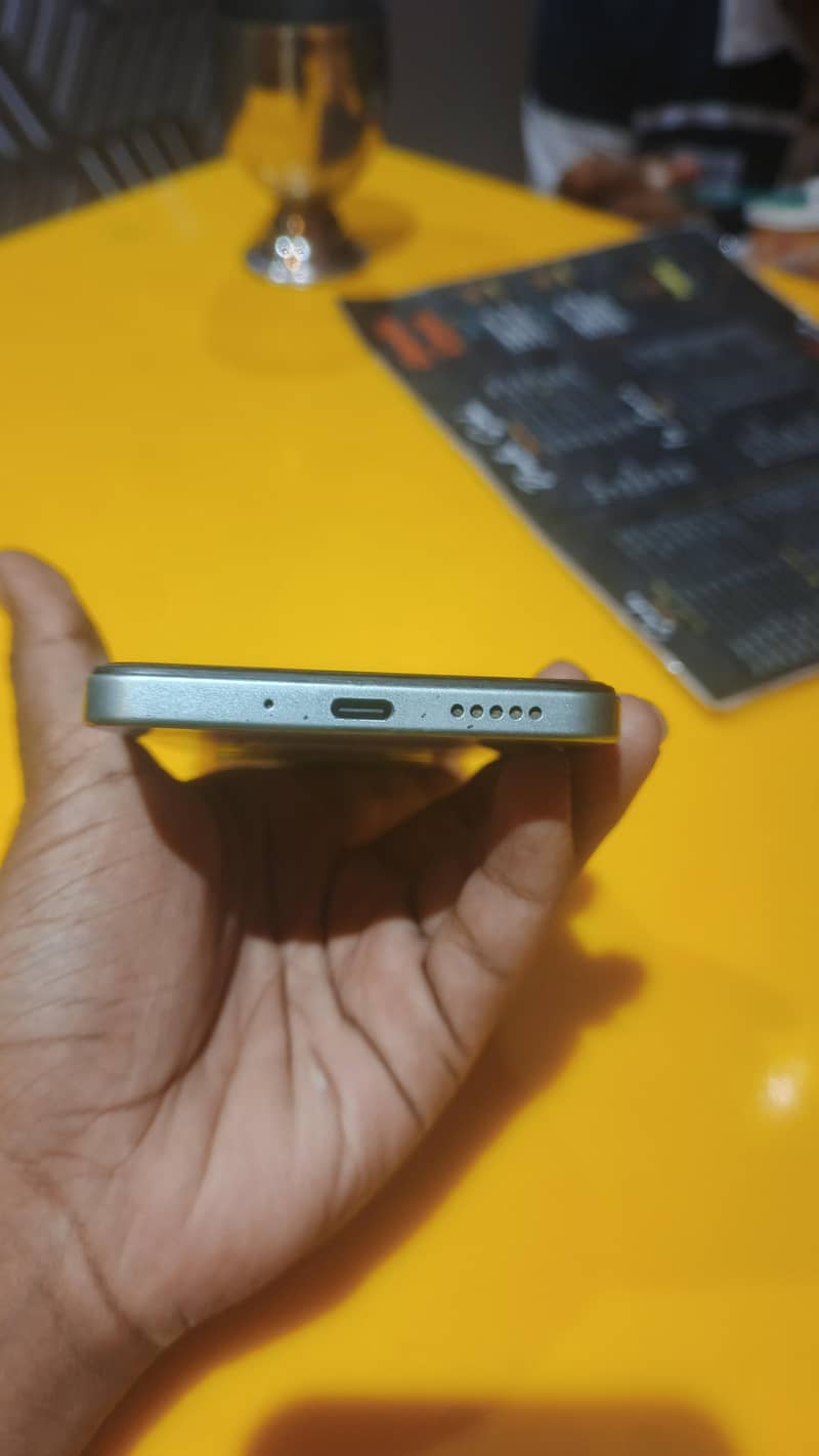 Xiaomi POCO C75 4