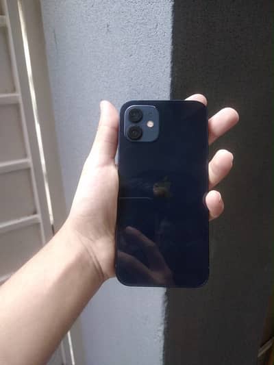 Apple iPhone 12 jv water pack with iphone adopter charger