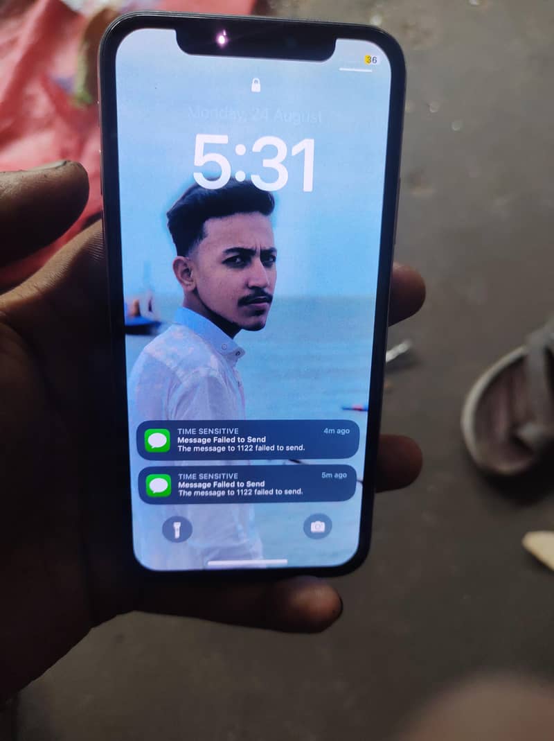 Apple iPhone X 0