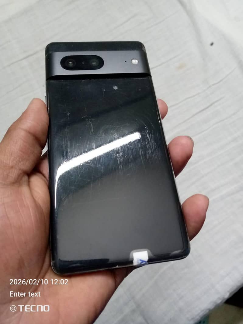 Google Pixel 7 4