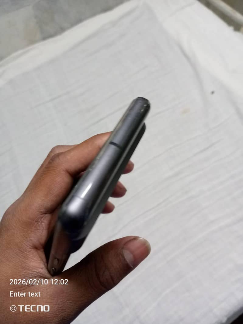 Google Pixel 7 5