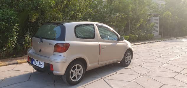 Stylish Toyota Vitz RS(2 Door) 1999 / 2007 Import- Excellent Condition