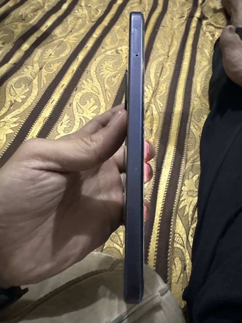 OPPO A6k 1