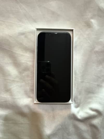 Apple iPhone 14