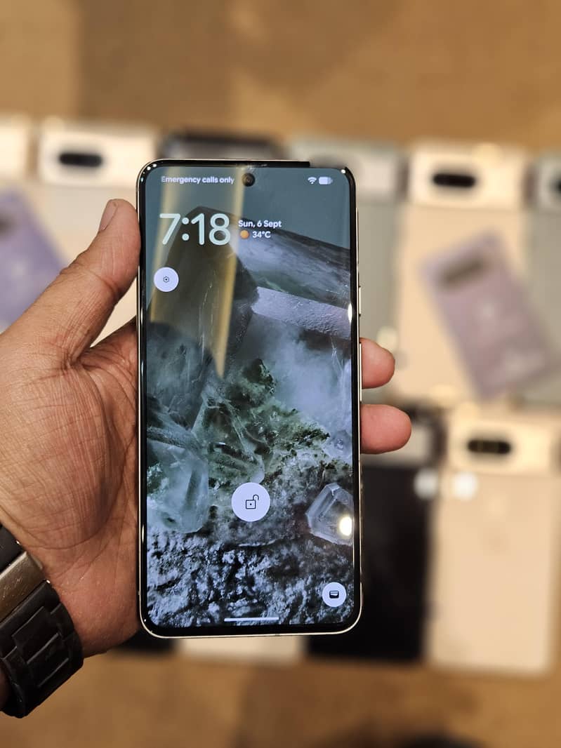 Google Pixel 8 0