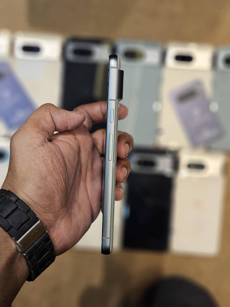 Google Pixel 8 3