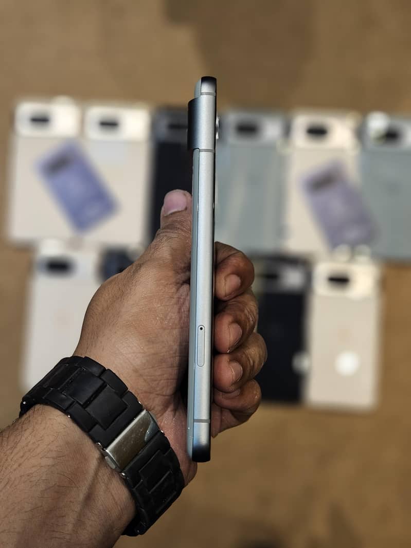 Google Pixel 8 5
