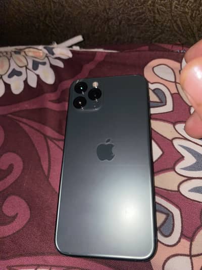 iPhone 11 pro 64gb factory unlock