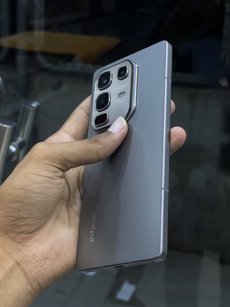 Infinix Note 50 Pro 4