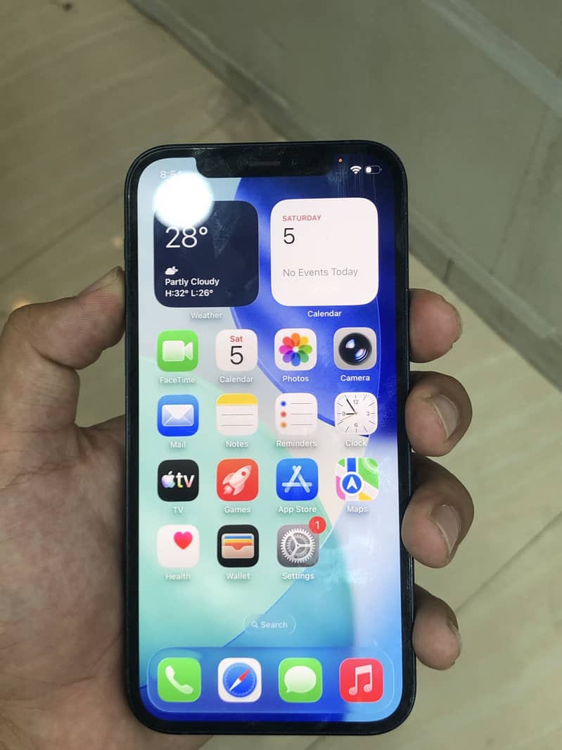 Apple iPhone 12 1