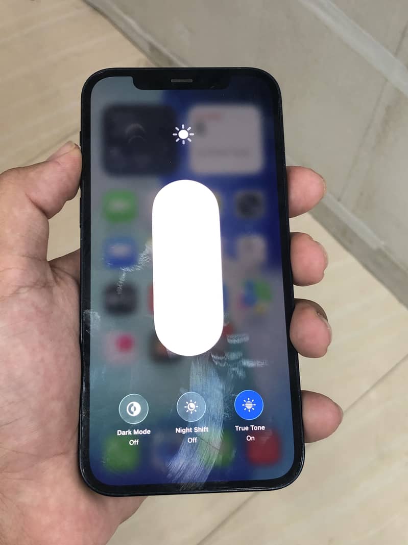 Apple iPhone 12 2