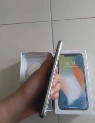 Apple iPhone X256 GB PTA approved