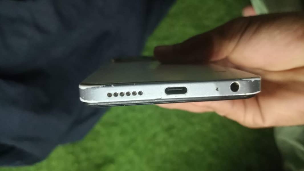 Tecno Spark 20 5