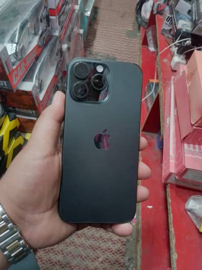 Apple iPhone 16 Pro Max waterproof