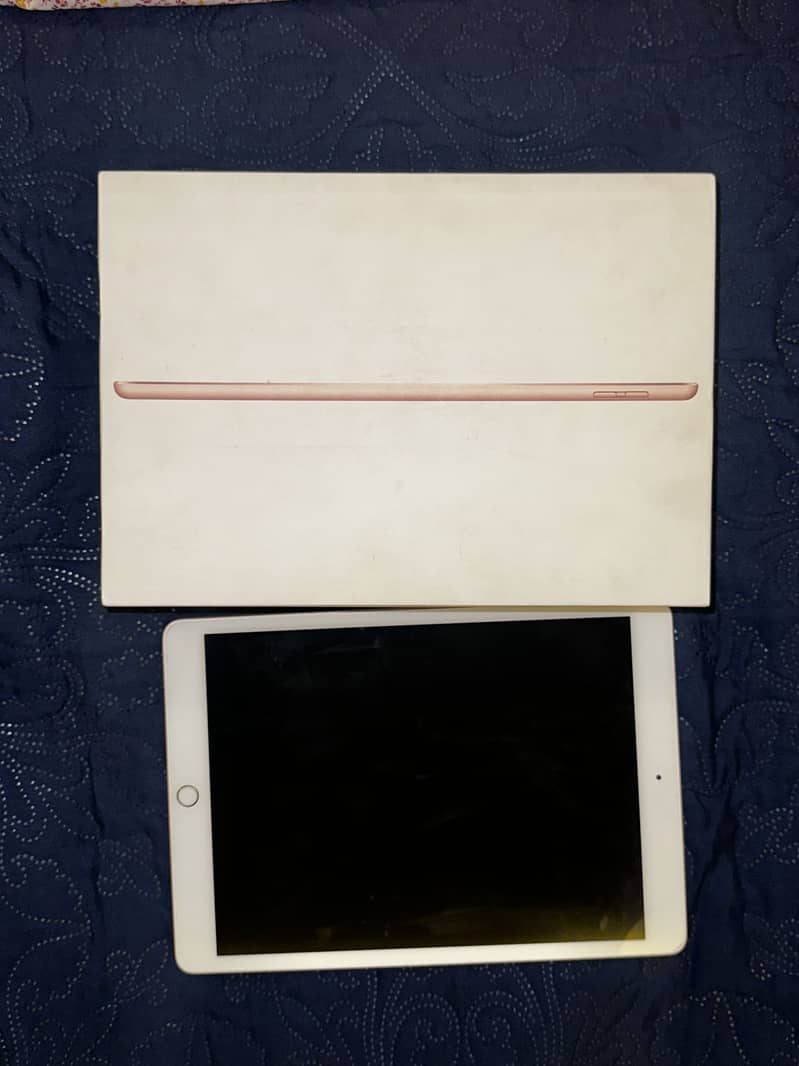 Ipad 7th generation 128gb 4