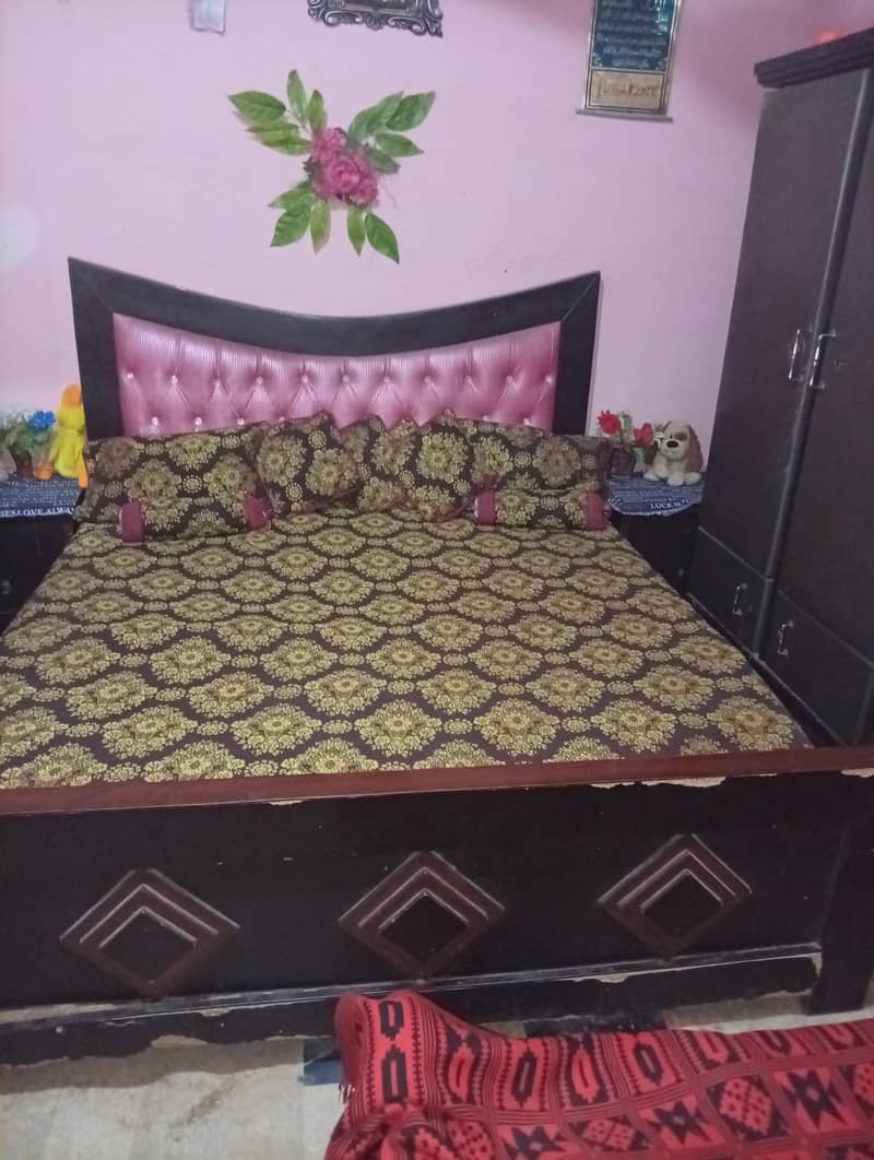 Bed + Wardrobe 3