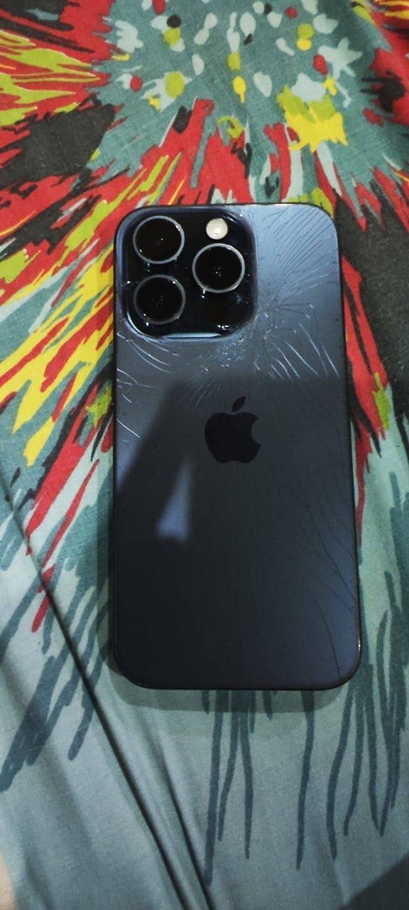 Apple iPhone 15 Pro 1