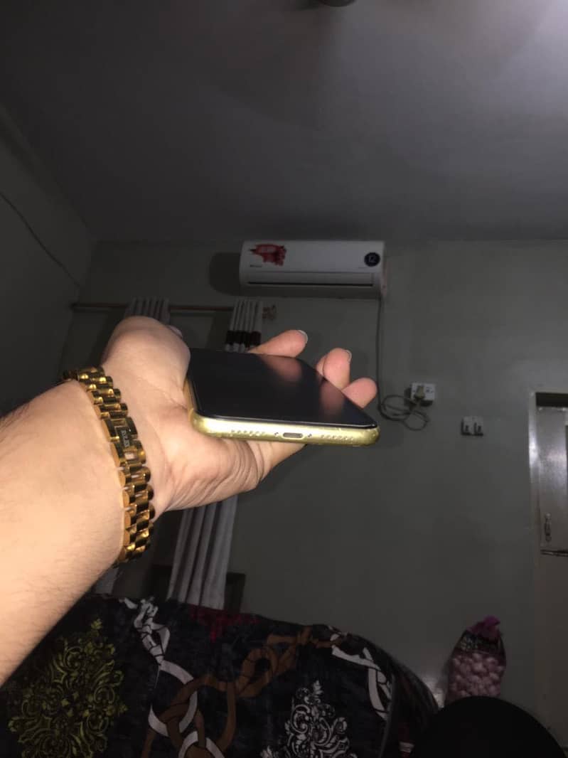 Apple iPhone 11 FU 1