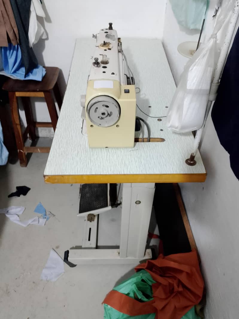 Juki Computer Sewing machine 4