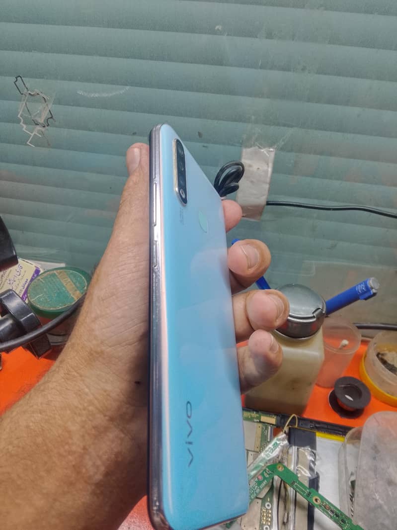 Mobile 4