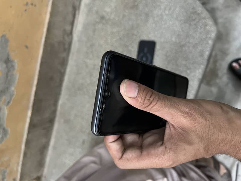 Vivo V21e 1
