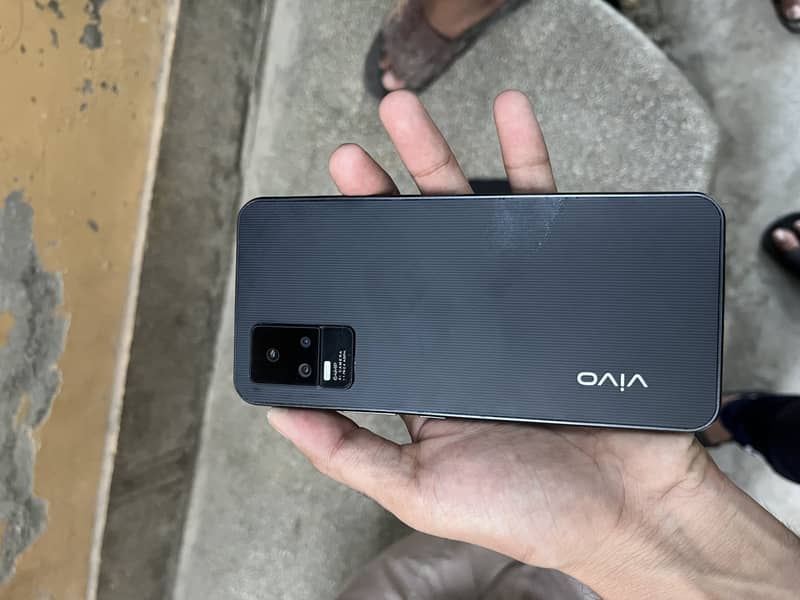 Vivo V21e 6