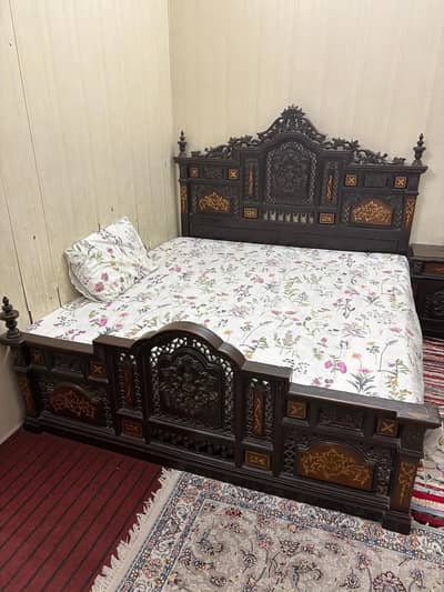 chinioti style bed of pure wood