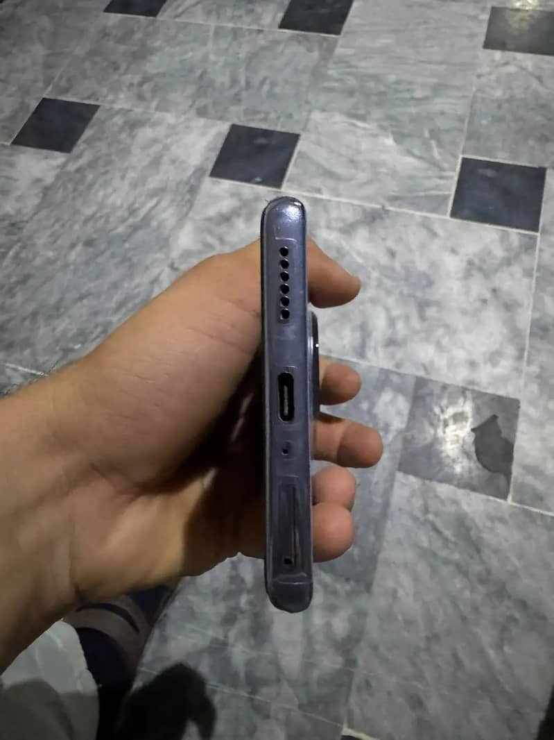 Tecno CAMON 30S 1