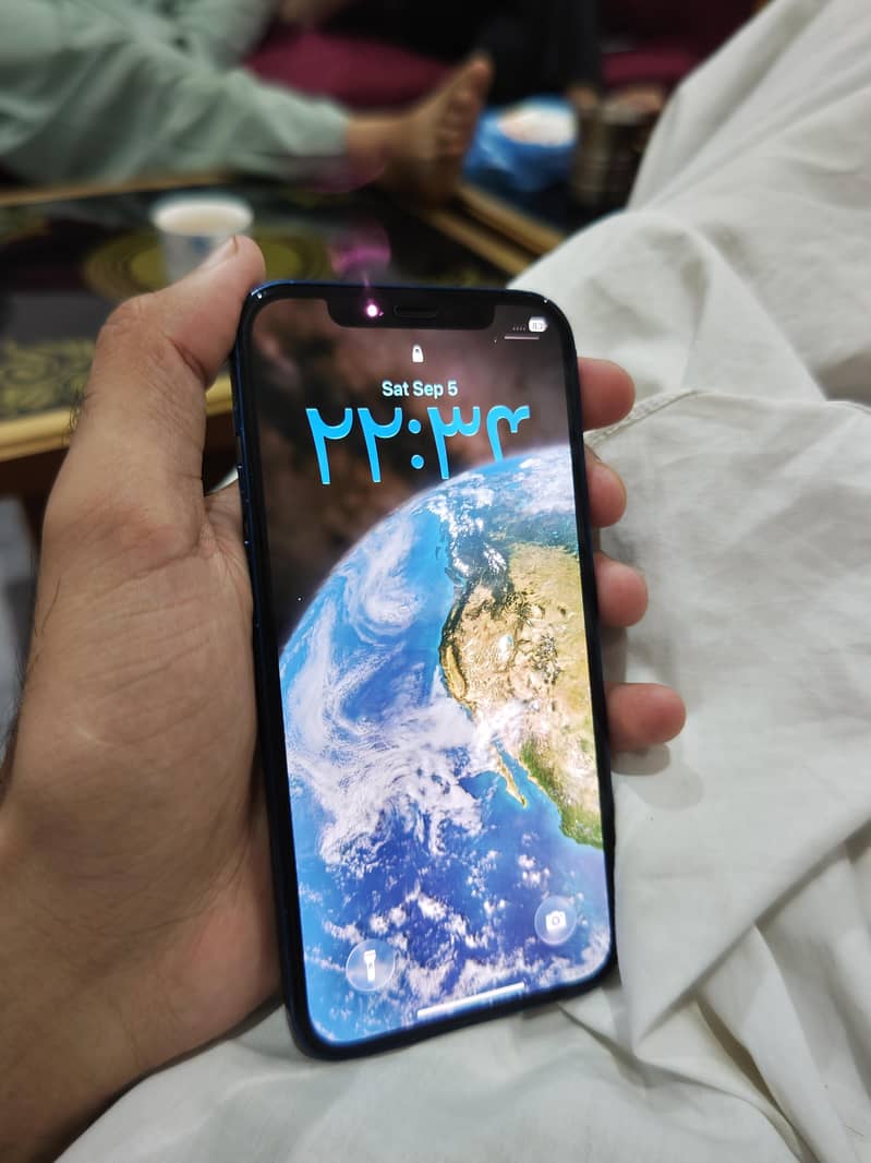 Apple iPhone 12 5