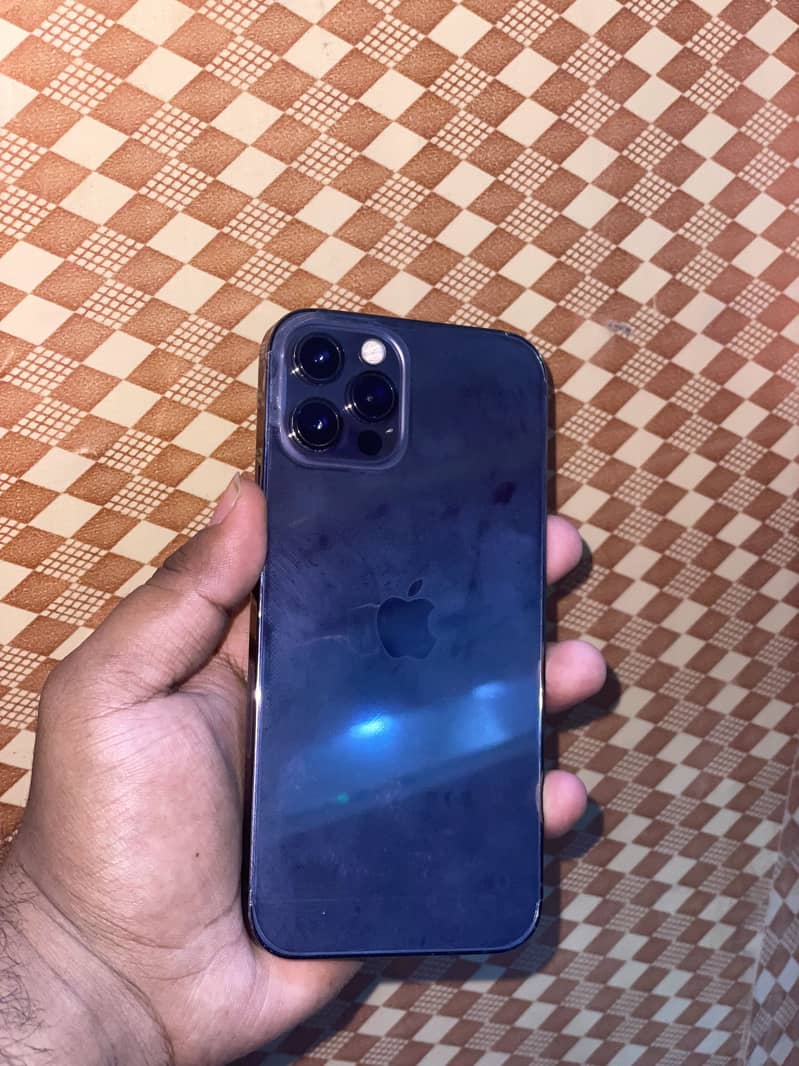Apple iPhone 12 Pro 1