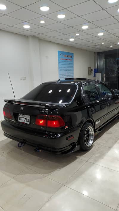 Fully Modified Honda Civic 2000
