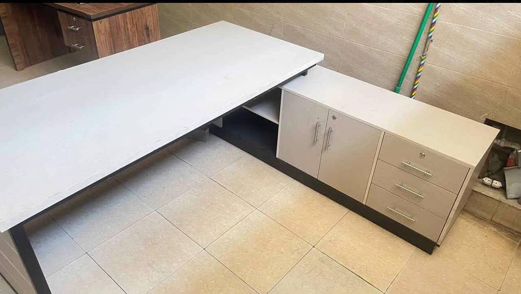 Big size L shape office table 1