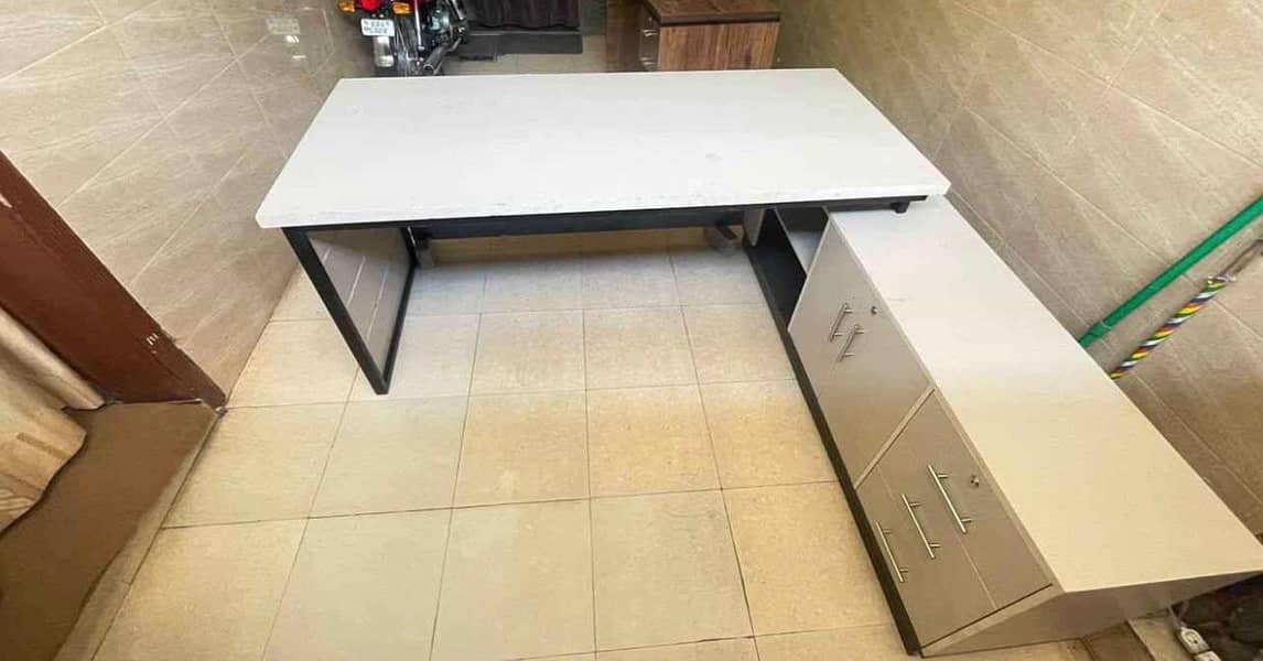 Big size L shape office table 2