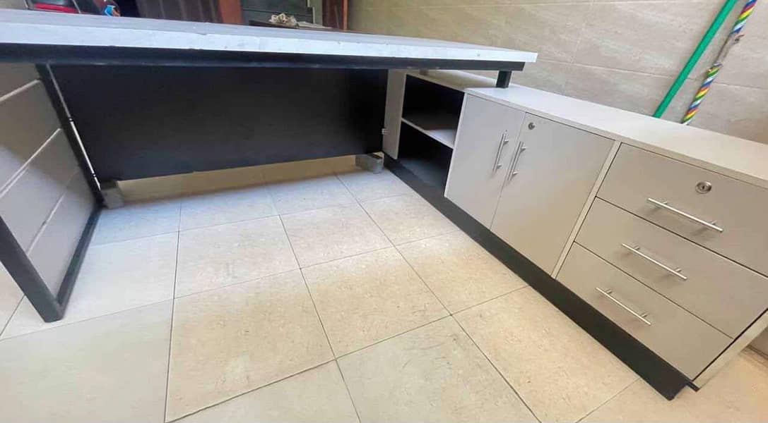 Big size L shape office table 3
