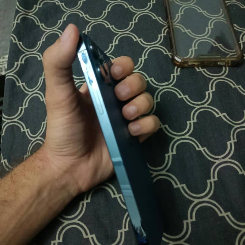 Apple iPhone 5