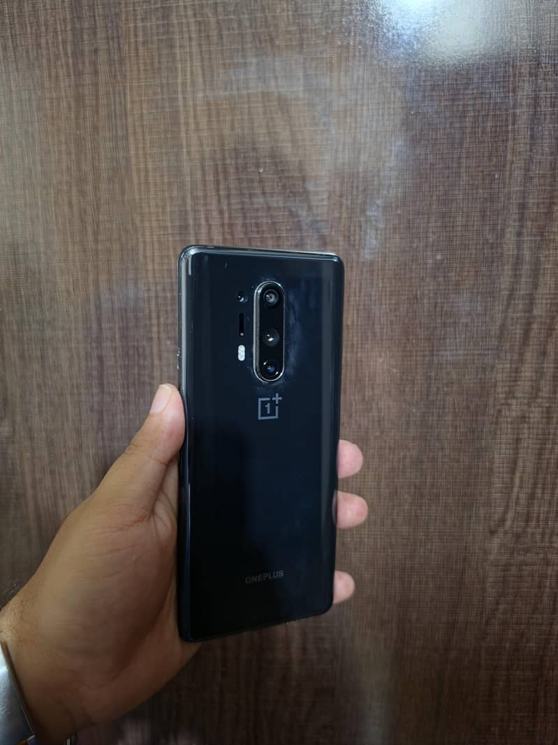 One Plus 8 Pro 0