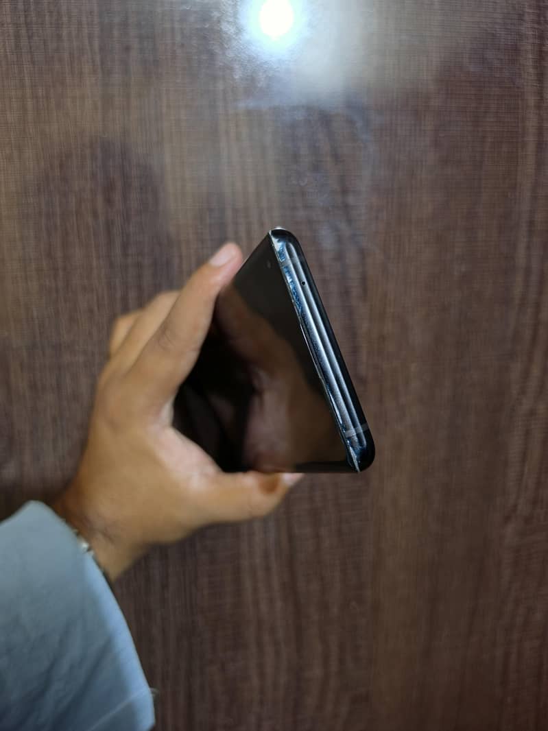 One Plus 8 Pro 4