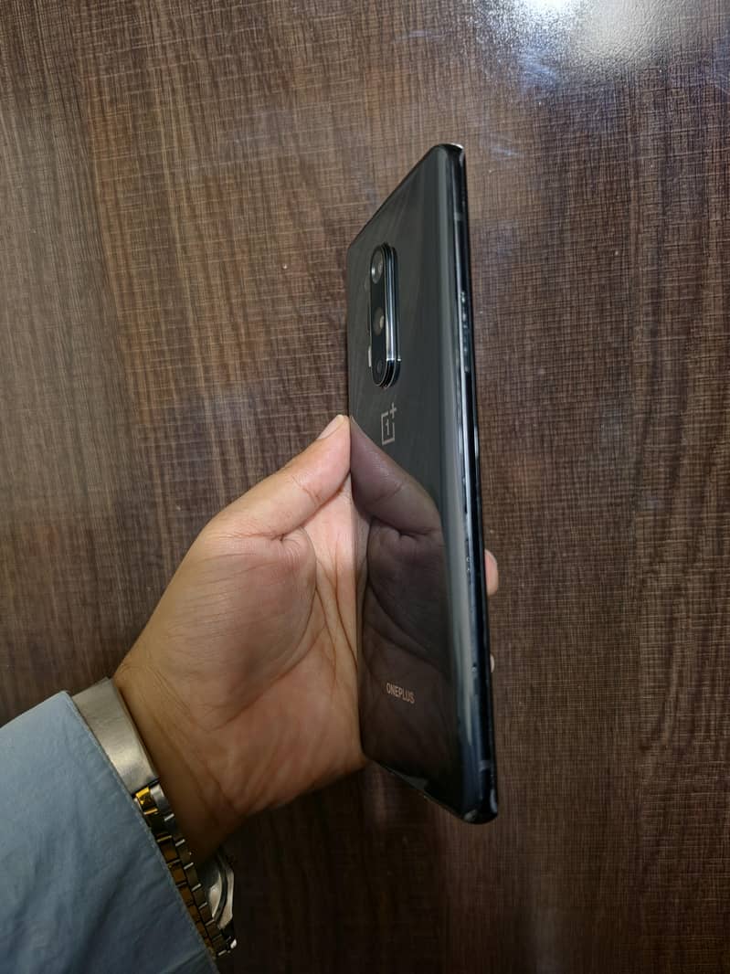 One Plus 8 Pro 6