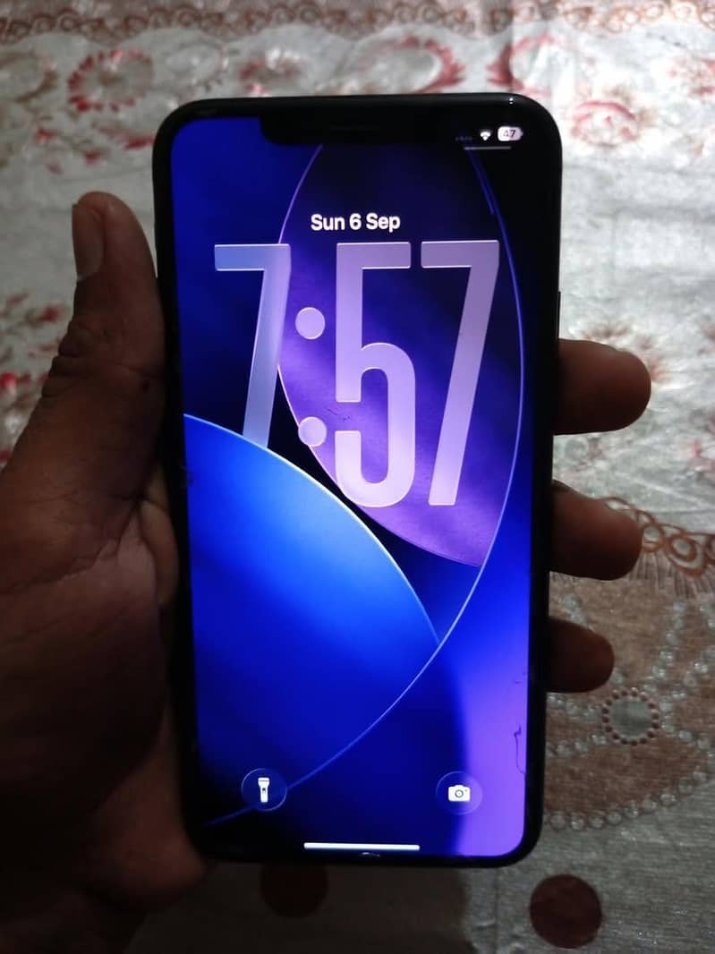Apple iPhone 11 Pro Max 3