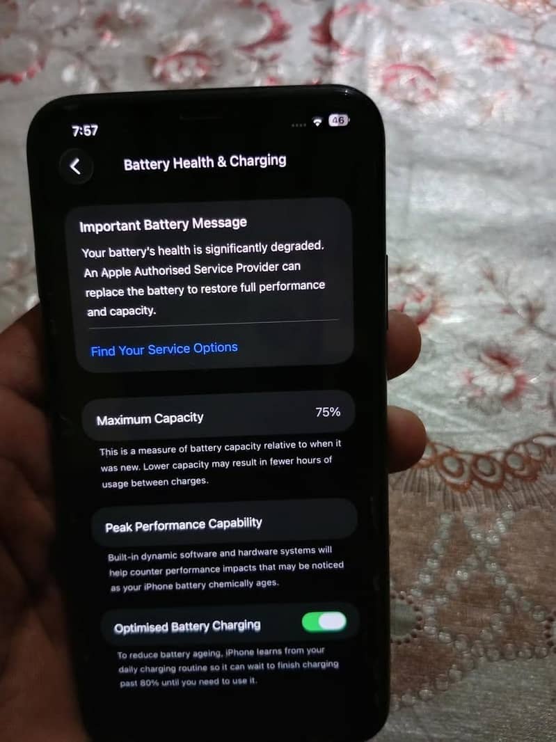 Apple iPhone 11 Pro Max 4