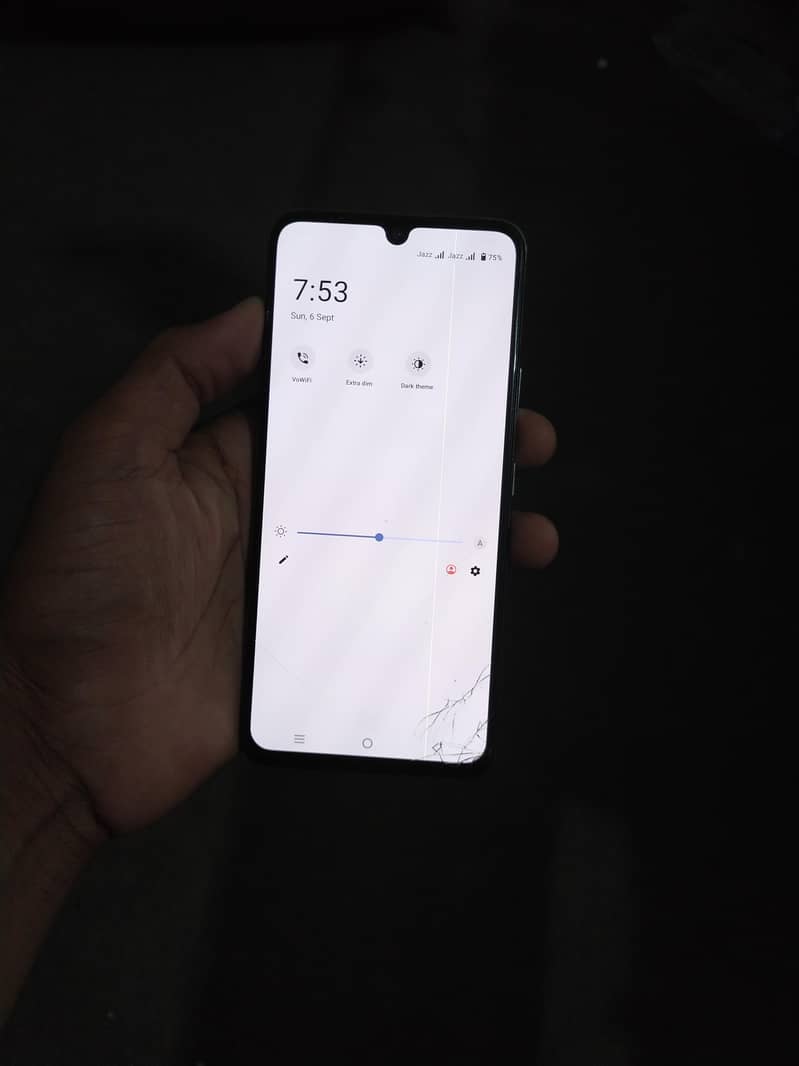 Vivo V21 1