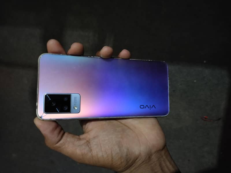 Vivo V21 2