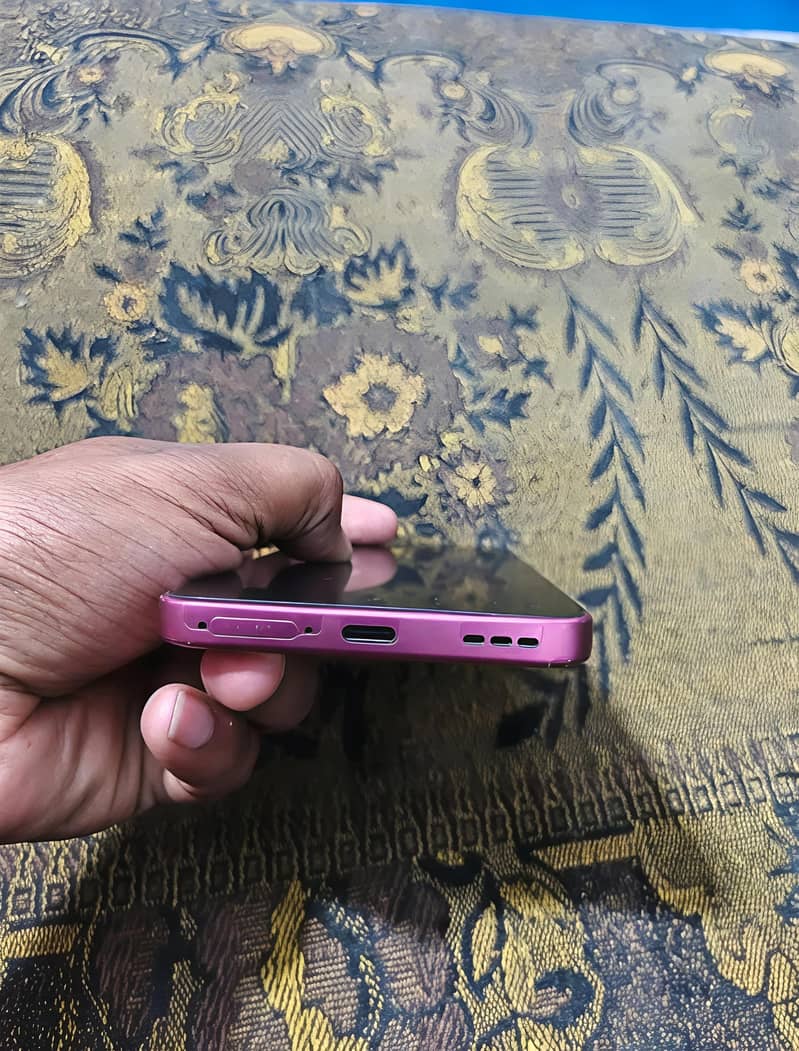 Oppo A6 pro 2