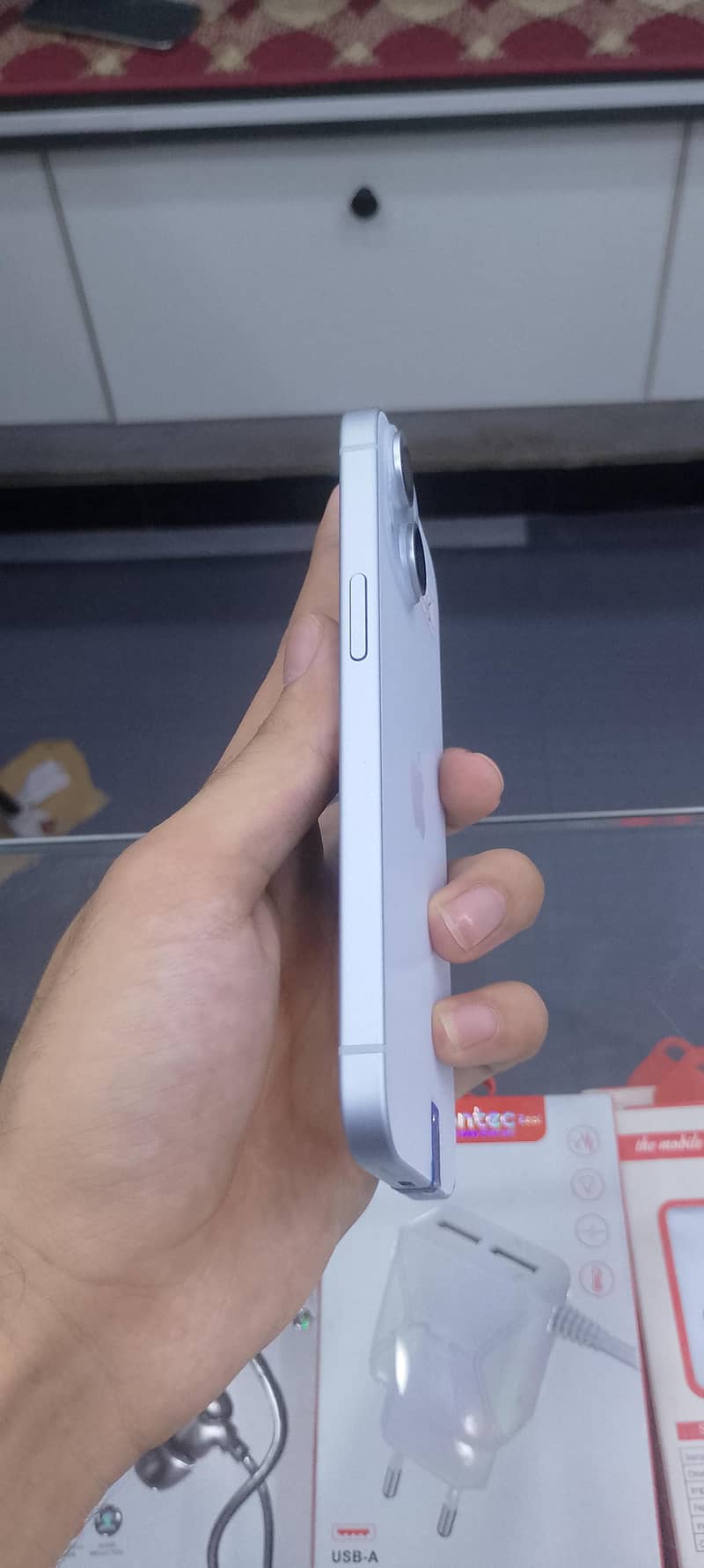 Apple iPhone 15 5