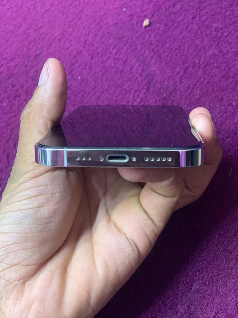 Apple iPhone 13 Pro 2