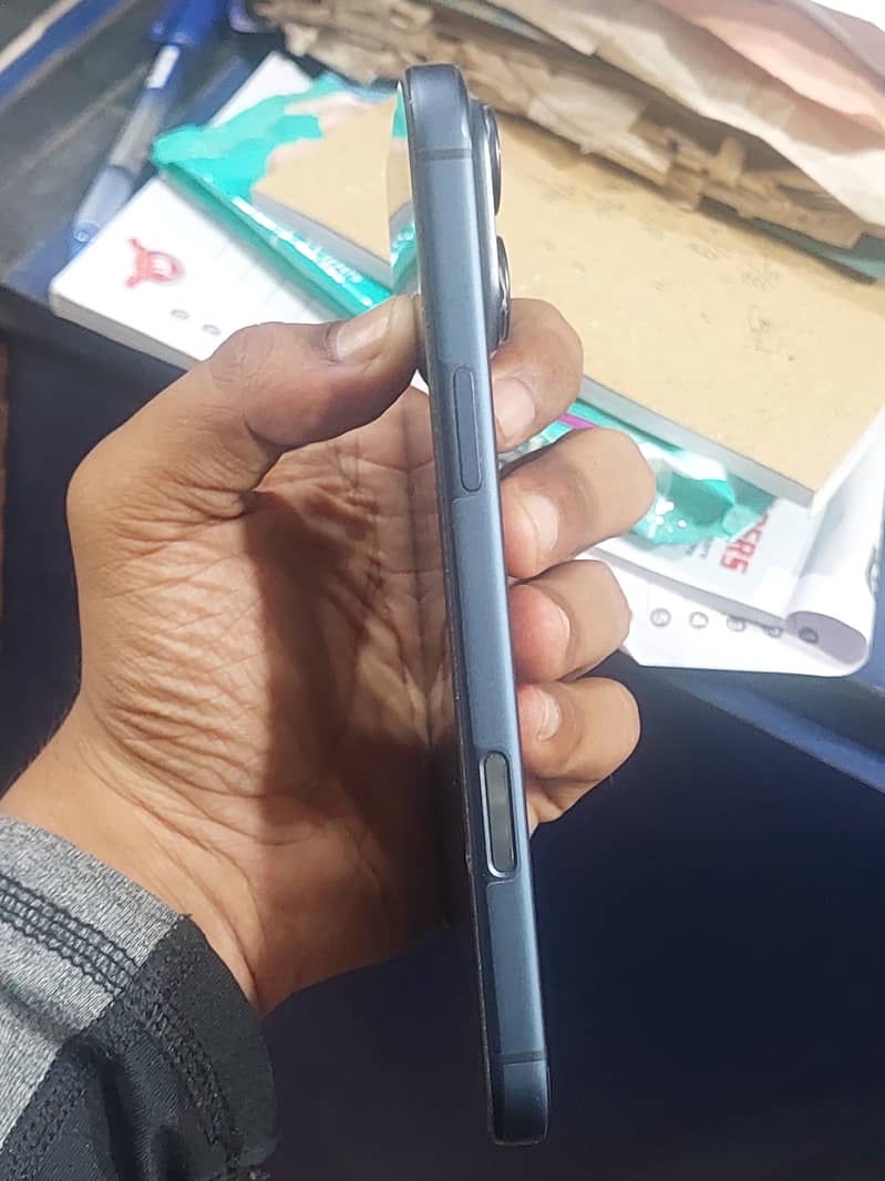 Apple iPhone 17 Pro Max 1