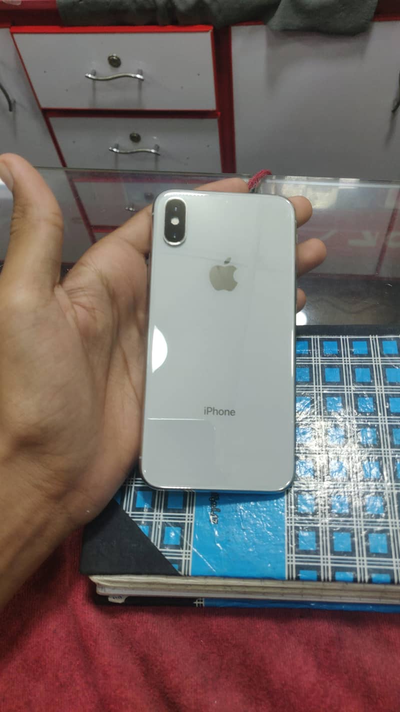 Apple iPhone X 1
