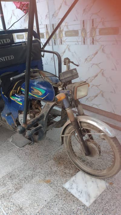 loder rickshaw
