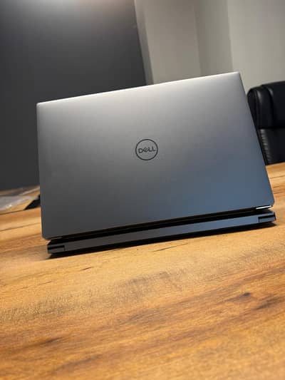 Dell percision 5570 | i7 12 gen | 16GB/512 | 8gb invdia rtx a2000