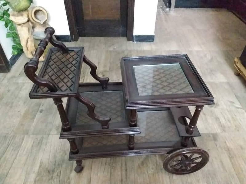 tea trolley 1